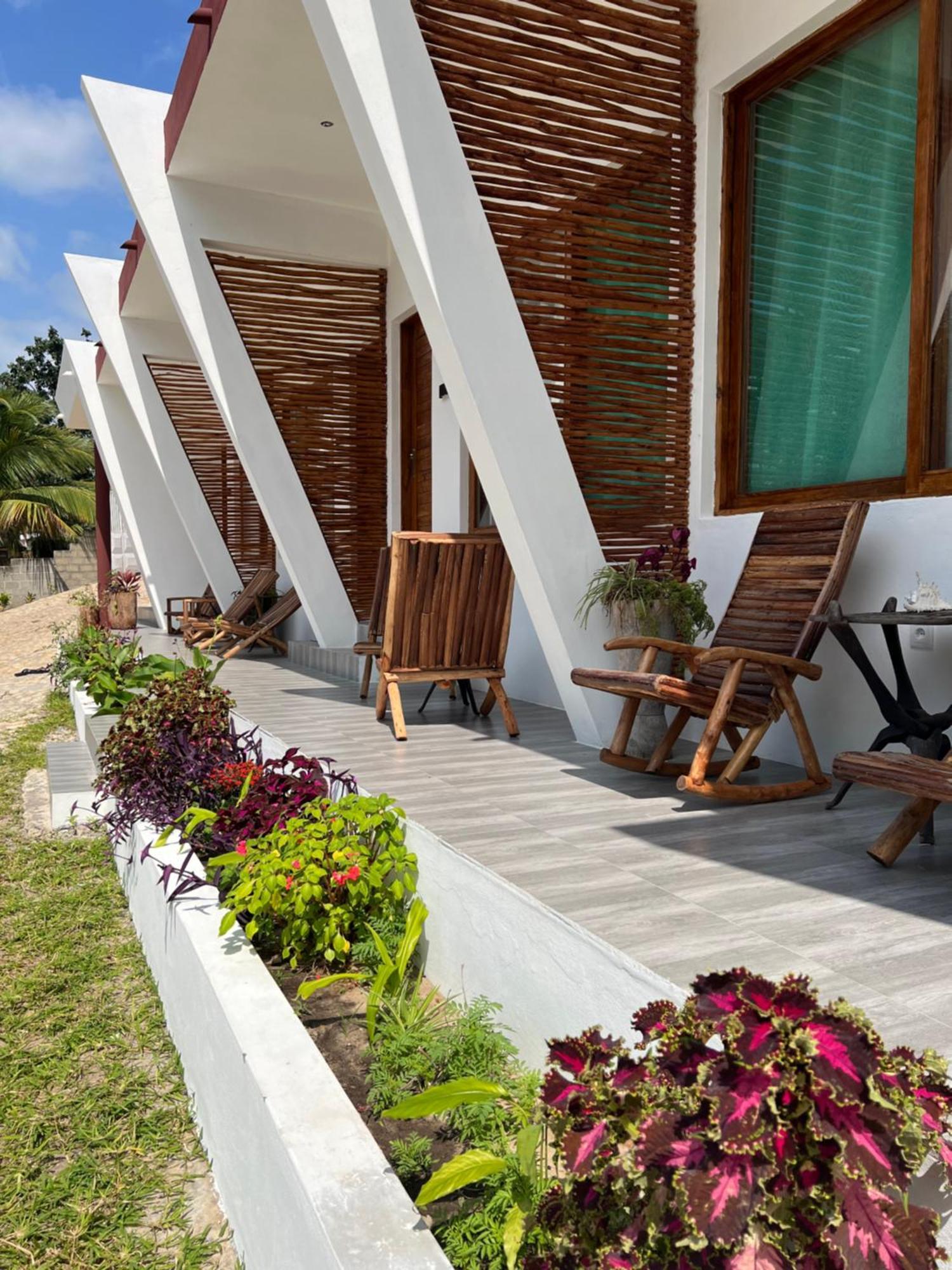 Bed and Breakfast New Giraffe House Vilankulo Exteriér fotografie